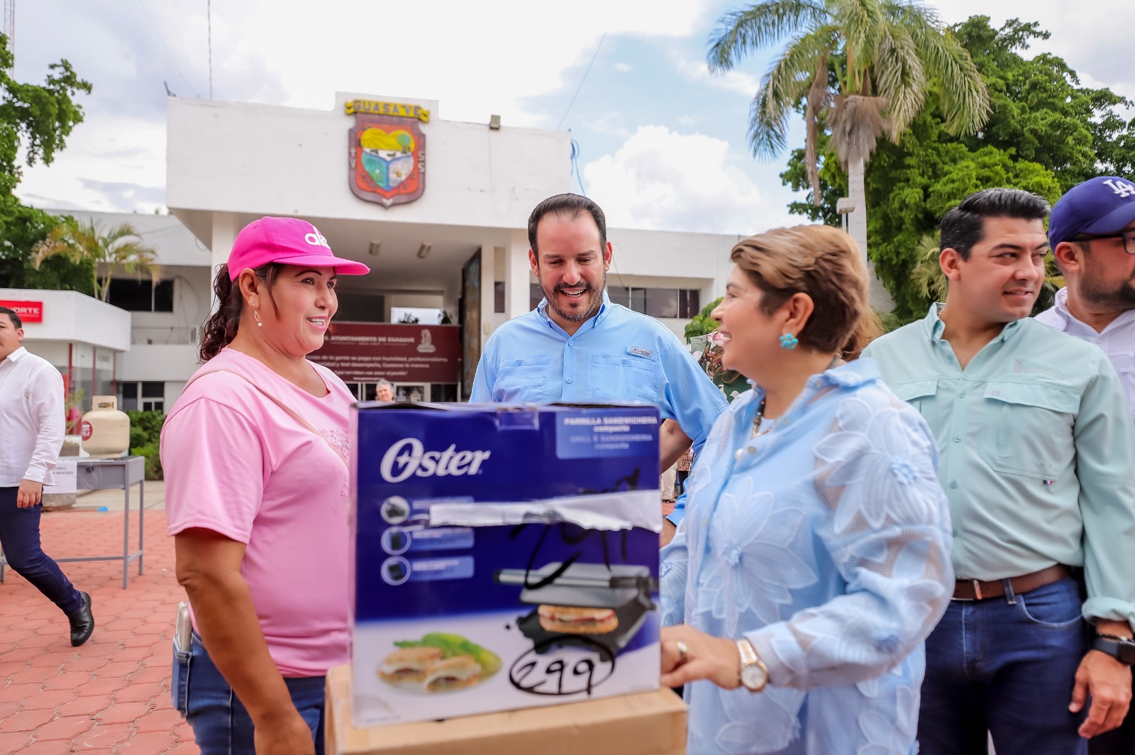 Guasave recibe 231 equipos para MIPyMES; superado la meta sexenal