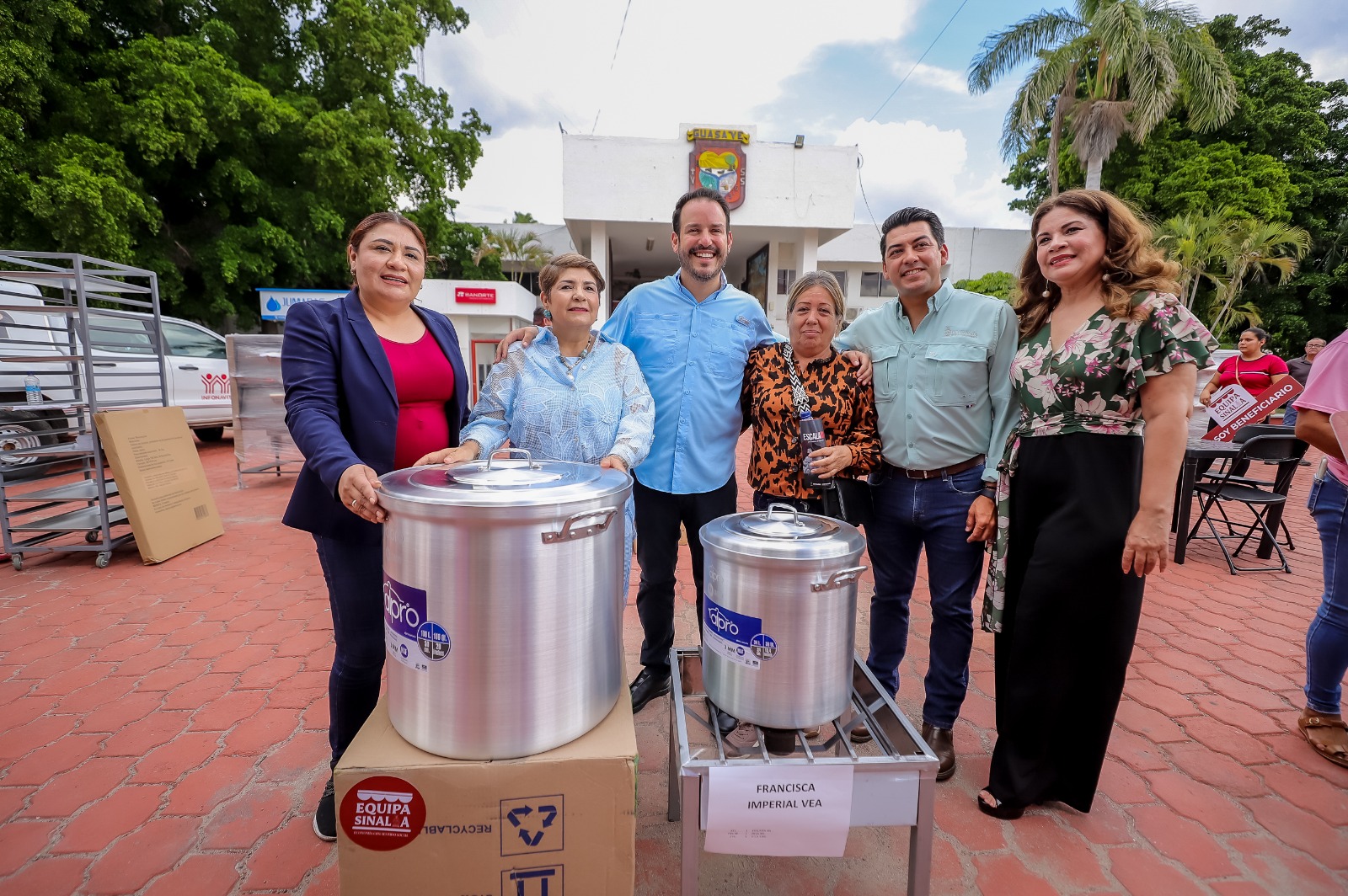 Guasave recibe 231 equipos para MIPyMES; superado la meta sexenal