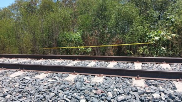Era de Sonora hombre localizado sin vida en las vías del tren en El Fuerte