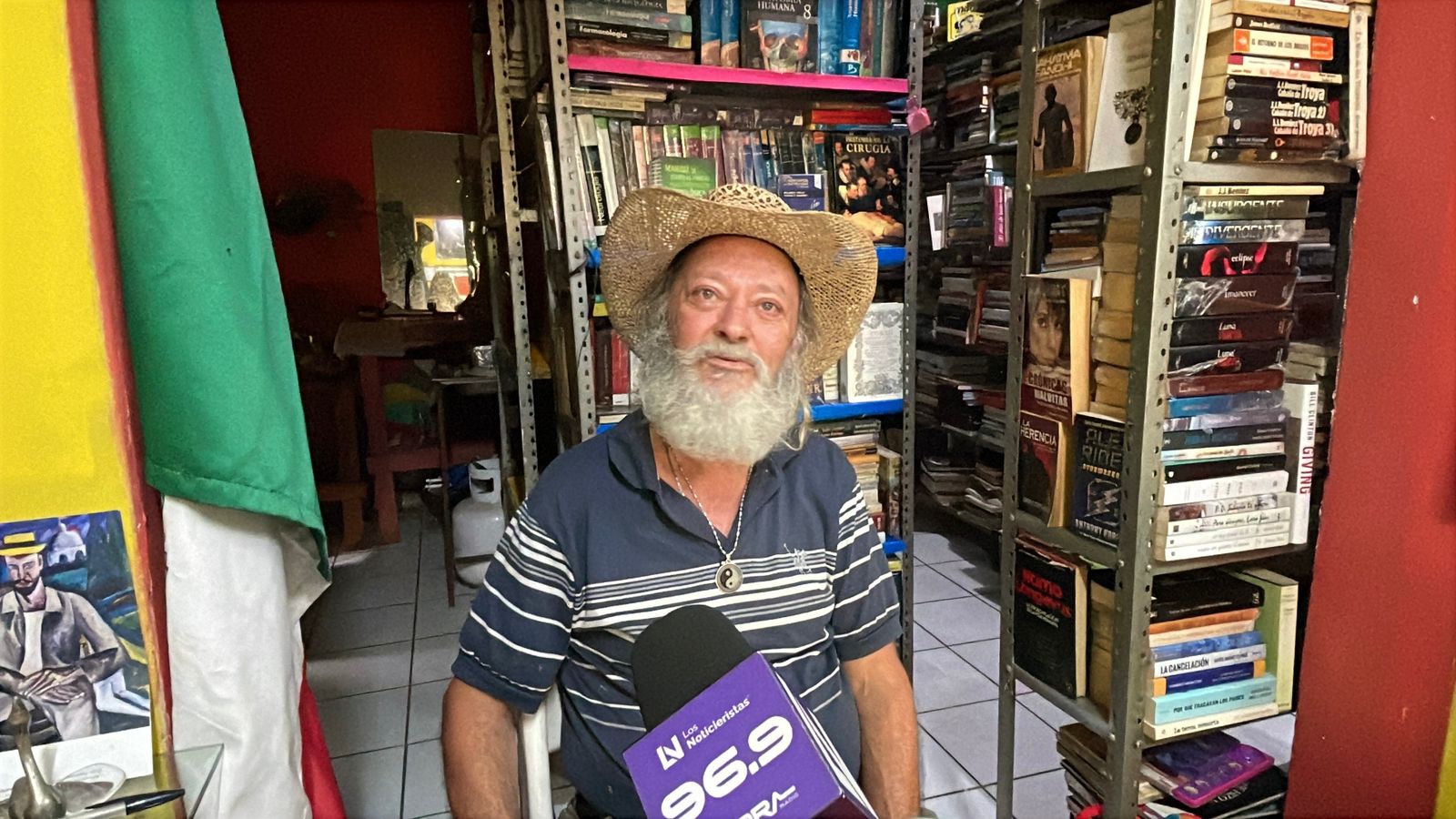 José Torres tiene un paraíso literario en Culiacán