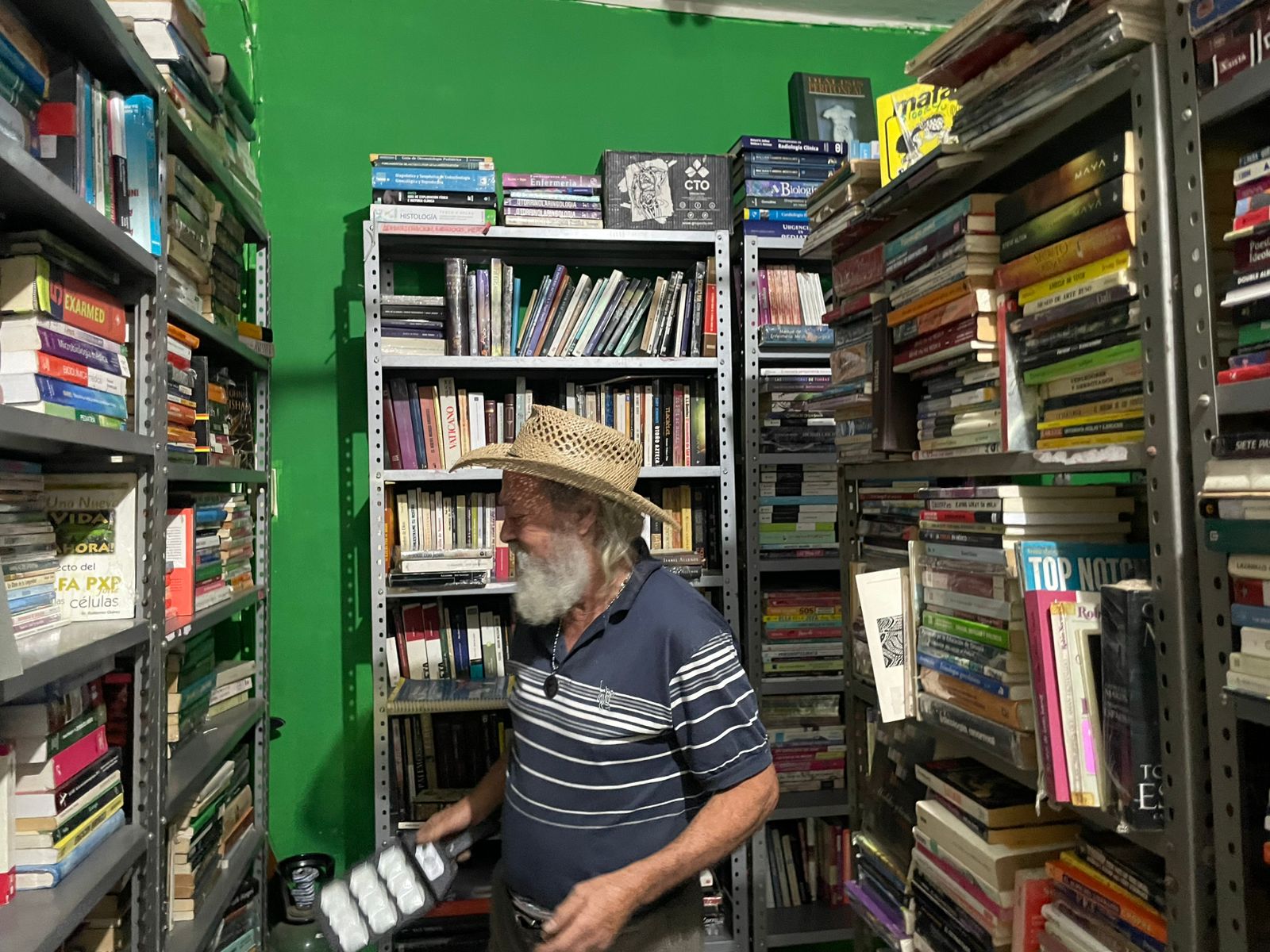 José Torres tiene un paraíso literario en Culiacán