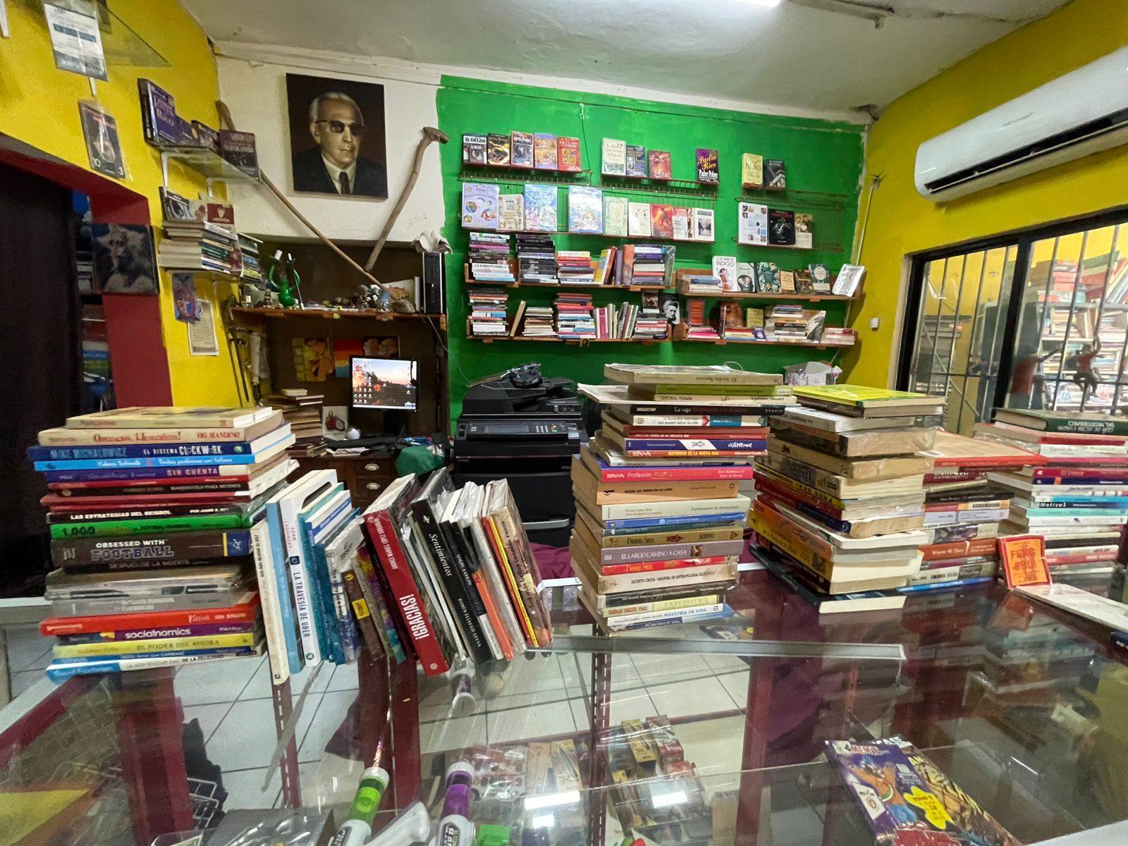 José Torres tiene un paraíso literario en Culiacán
