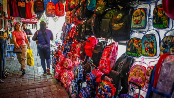 ¡Desde los 300 y hasta los 700 pesos! Aquí los diseños y precios de las mochilas más buscadas en el Mercado Garmendia