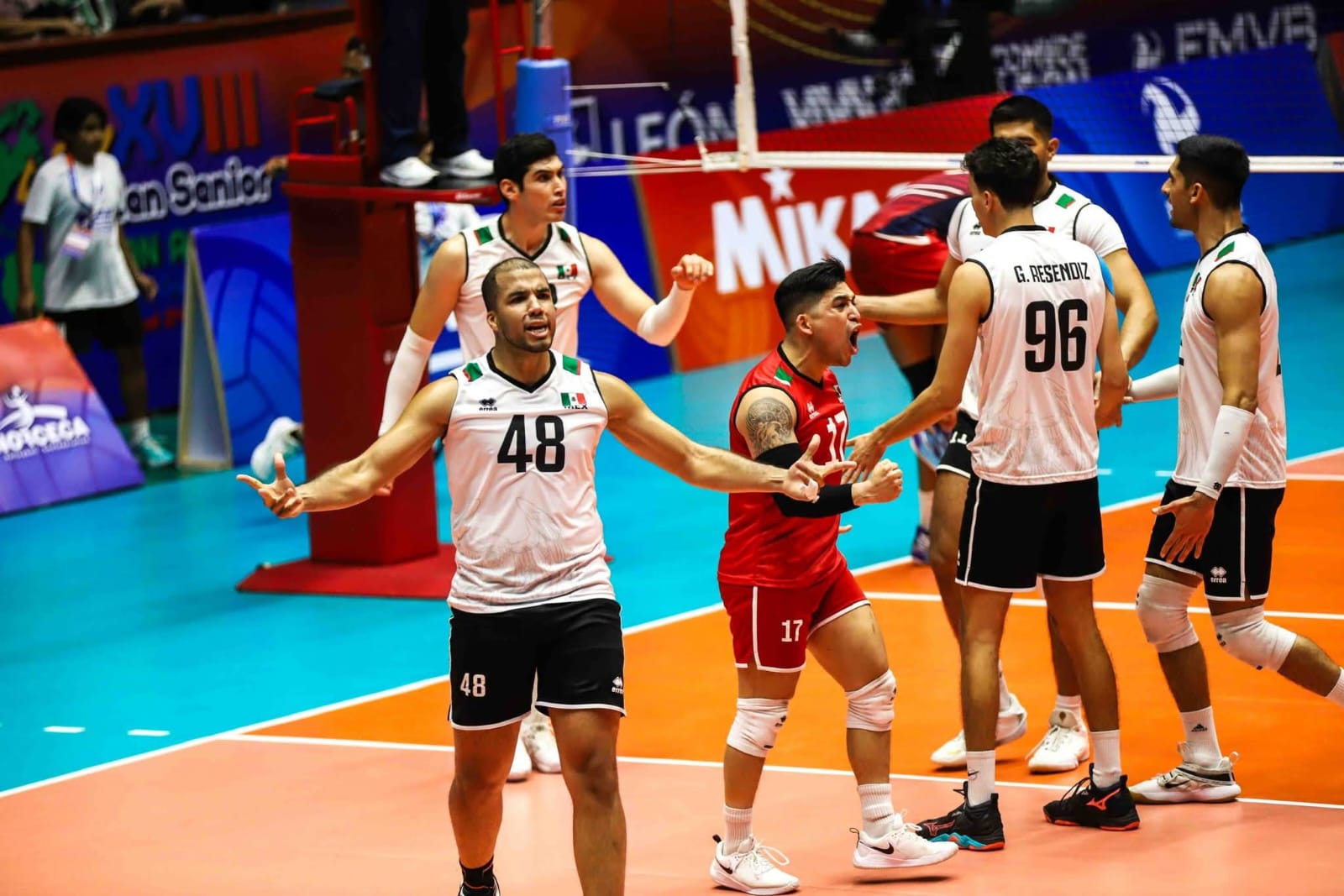 México suma segundo triunfo en Panamericano de voleibol