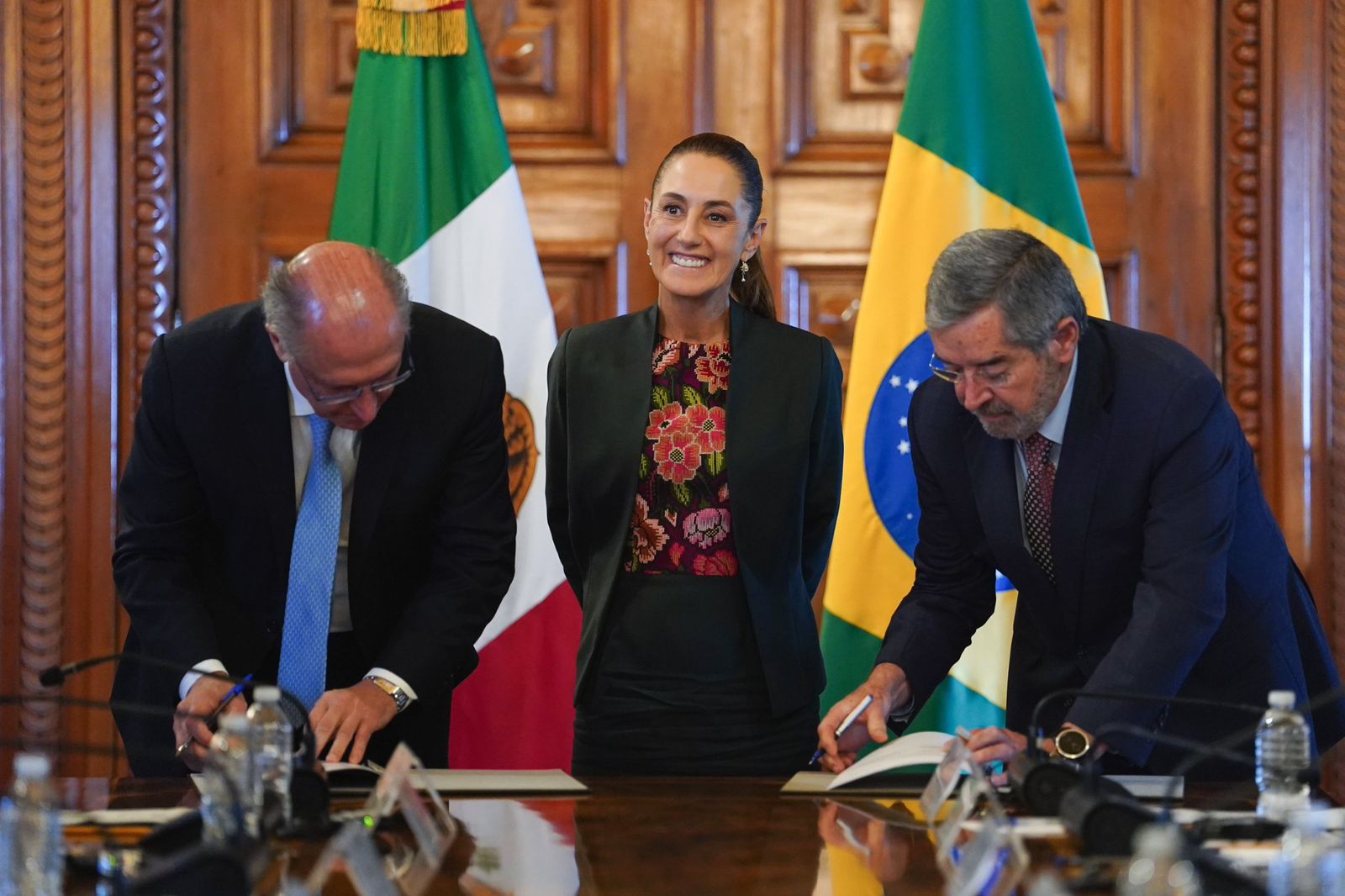 México y Brasil estrechan lazos Sheinbaum recibe a Geraldo Alckmin en Palacio Nacional.