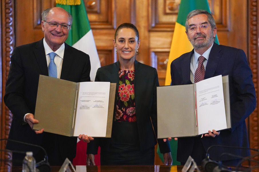 México y Brasil estrechan lazos Sheinbaum recibe a Geraldo Alckmin en Palacio Nacional.