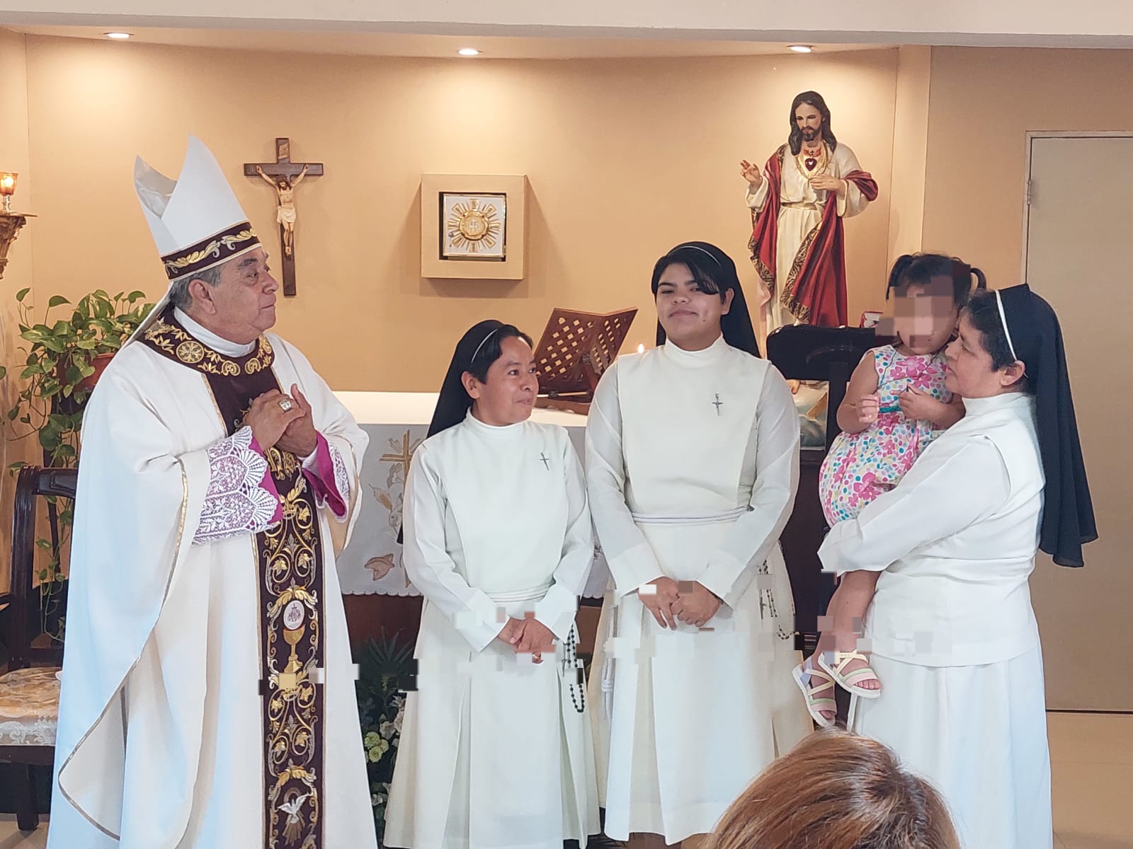 Nuevas monjas llegan a Casa Hogar Santa Eduwiges de Los Mochis; obispo celebra misa de bienvenida