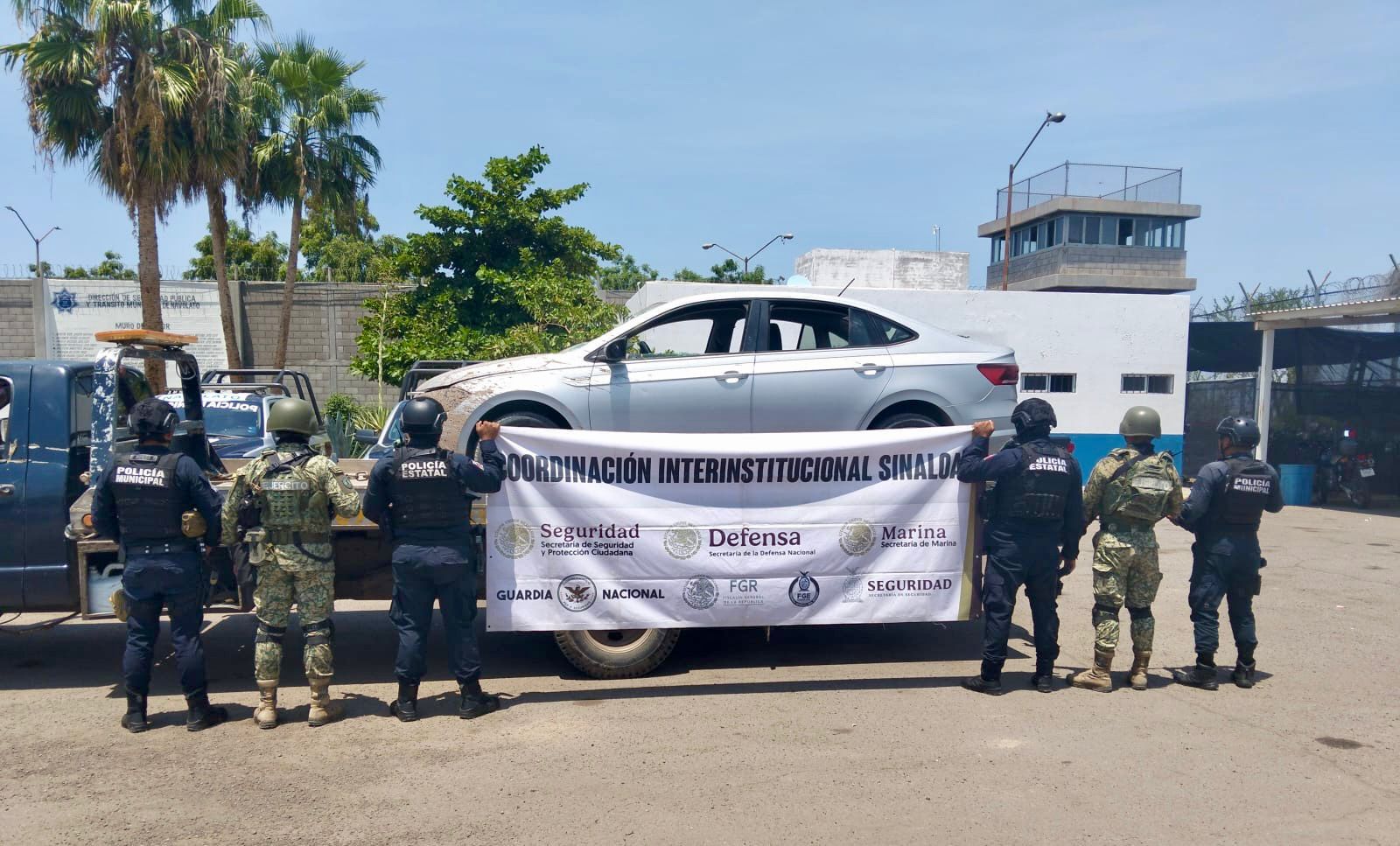 Recuperan auto robado en Culiacán