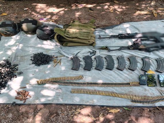 Sujeto es detenido con armas y vehículos durante operativo en Elota