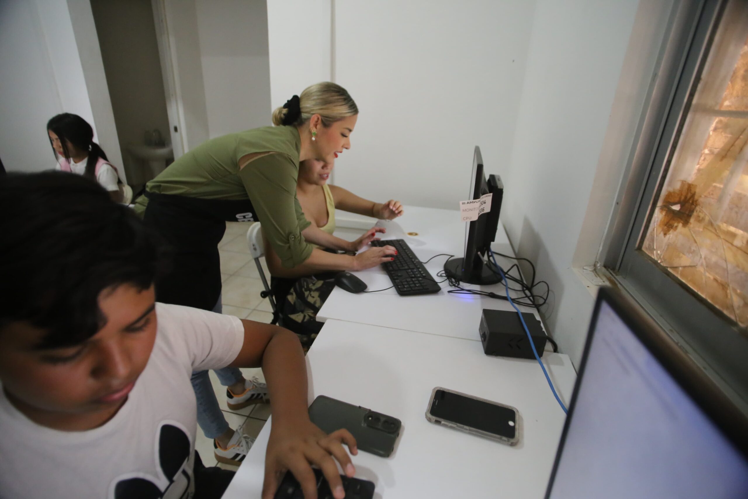 Talleres en Cecobis de Mazatlán