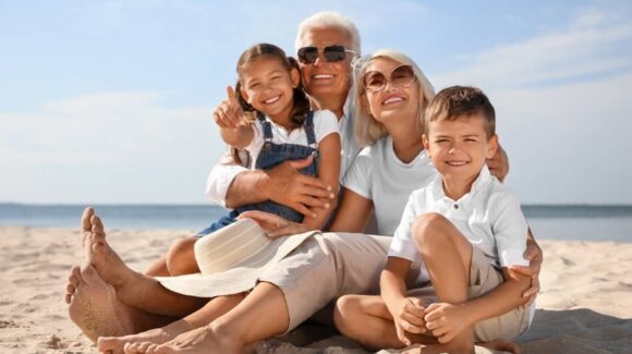 Día del Abuelo | Demuestra tu gratitud a los mayores con diseños para compartir en tus estados de WhatsApp