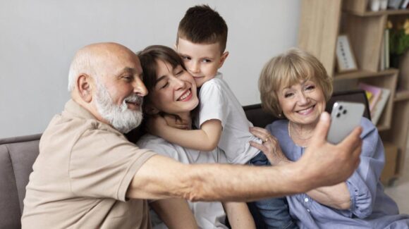 ¿Celebrarás a los abuelos en casa? Adapta tu hogar para que los recibas como se merecen