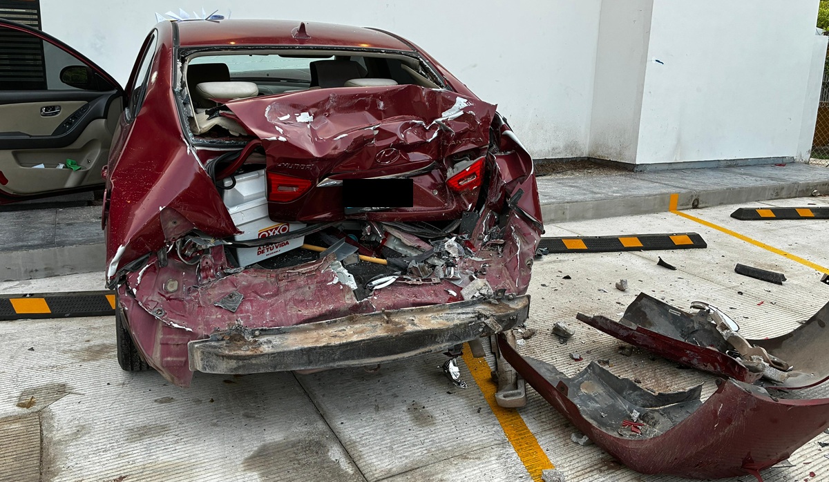 Fuerte choque dejó dos lesionados en Los Mochis