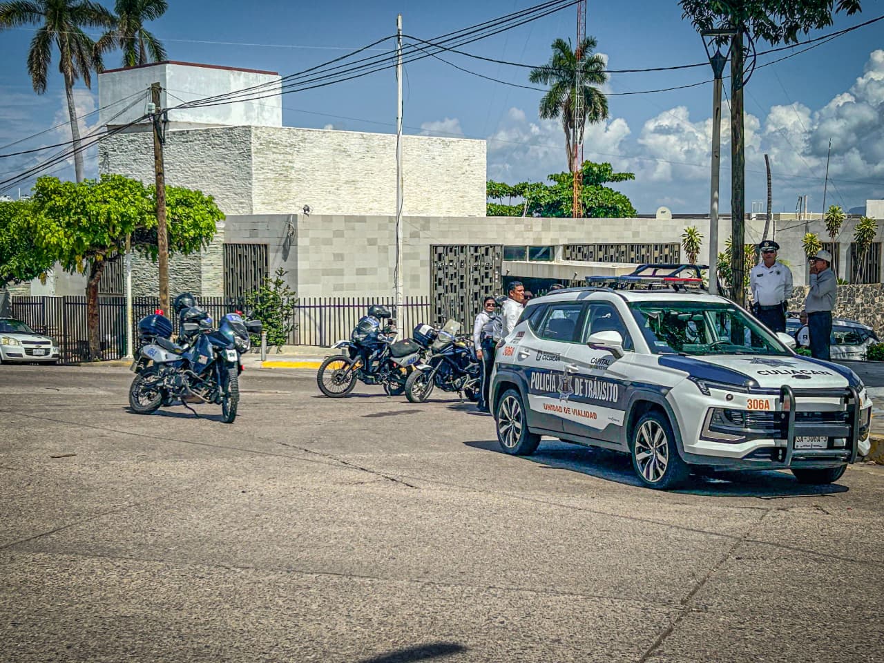 Agentes de Tránsito Municipal cuidan vialidad