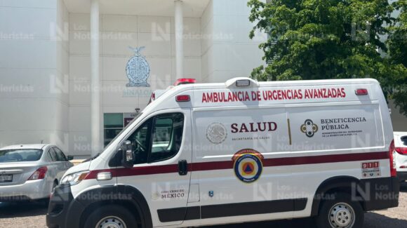 Atacan a balazos a un hombre en el estacionamiento de la USE en Culiacán