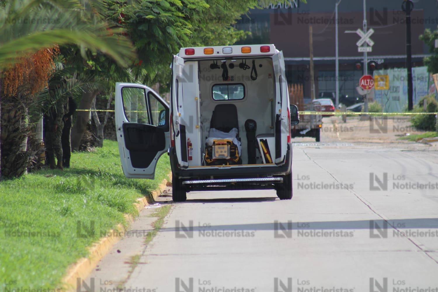Ambulancia Issste interceptada en Mazatlán