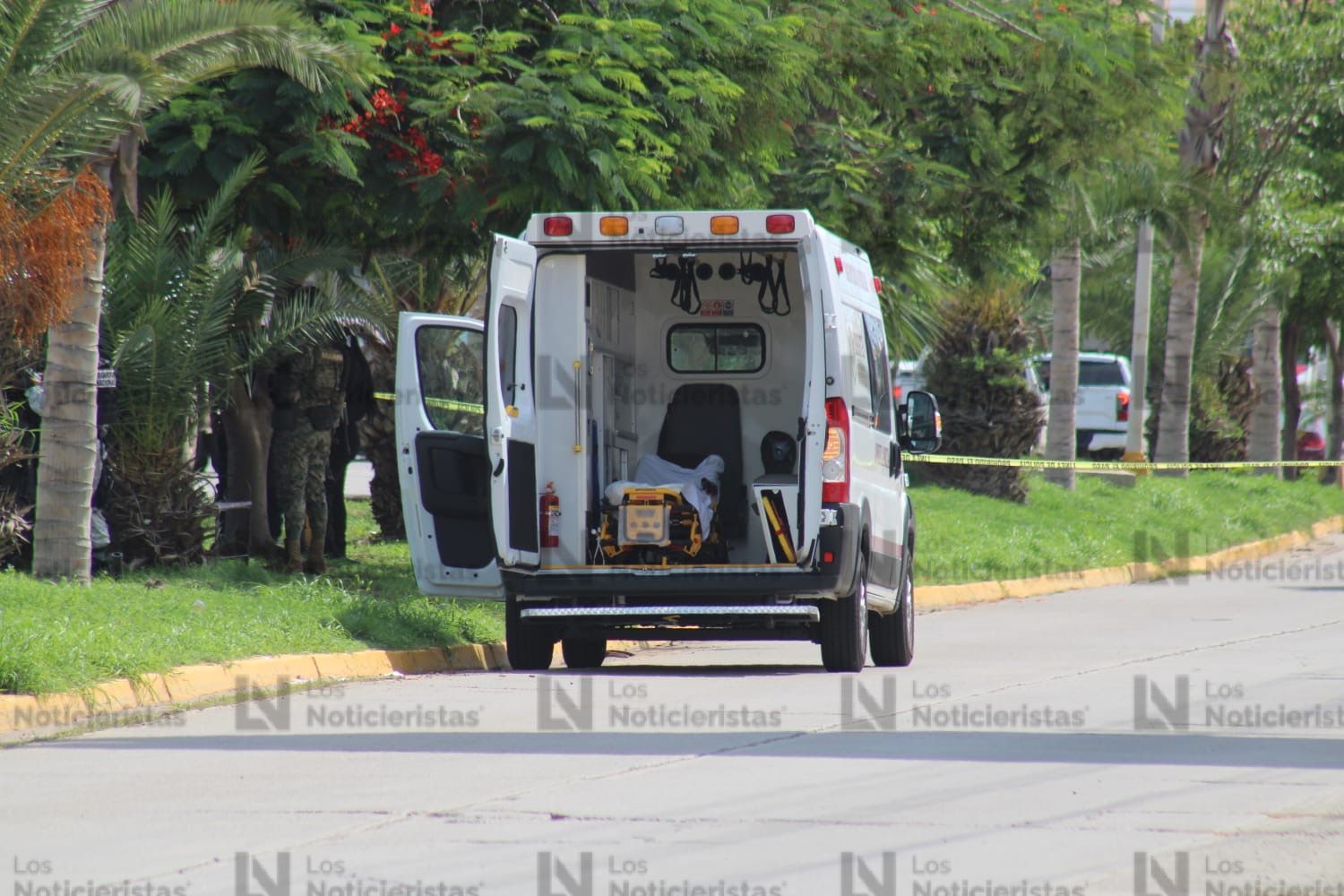 Ambulancia Issste interceptada en Mazatlán