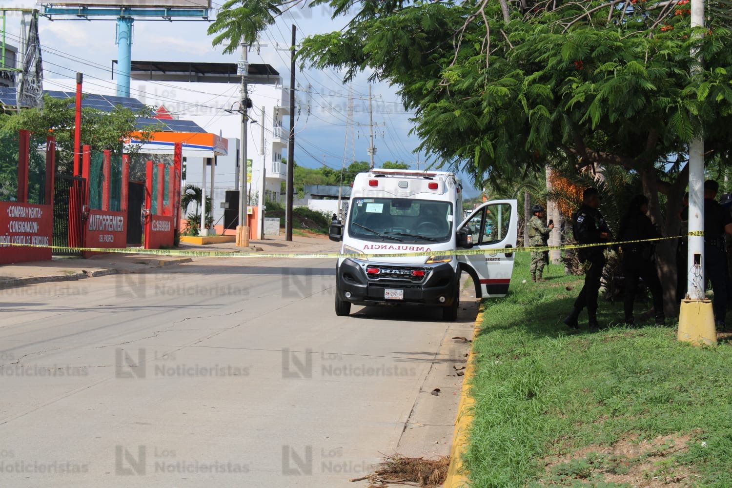 Ambulancia Issste interceptada en Mazatlán