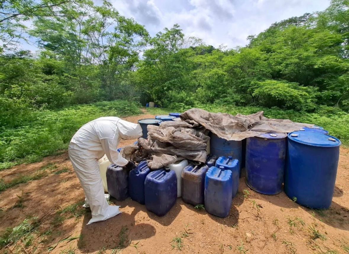 Área de almacenamiento de precursores químicos