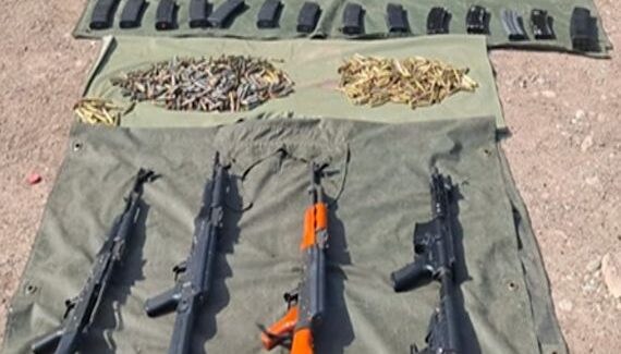 Cinco detenidos con armas, cargadores y cartuchos tras operativo de Defensa en Culiacán