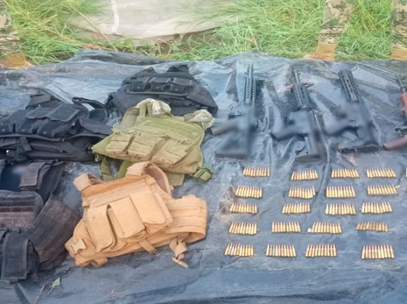 armas y equipo tactico asegurado en Navolato