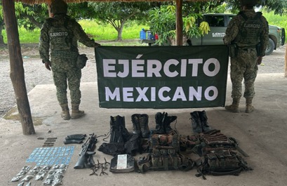 Aseguran arsenal en Escuinapa