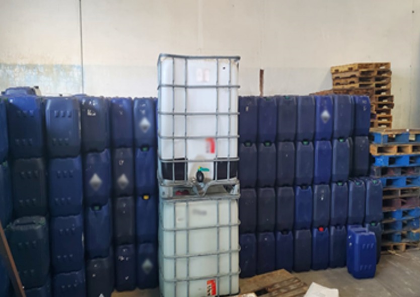 Aseguran bodegas para la elaboración de droga en Culiacán