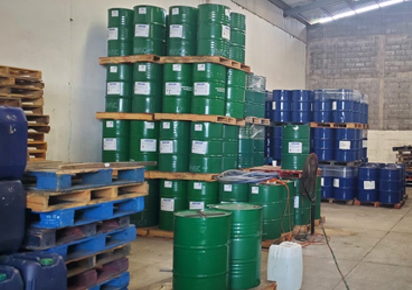 Aseguran bodegas para la elaboración de droga en Culiacán