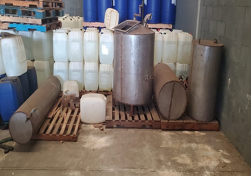 Aseguran bodegas para la elaboración de droga en Culiacán