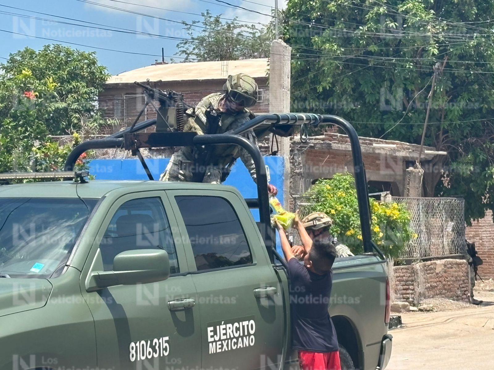 Ejército en ataque armado en la colonia Amistad en Culiacán