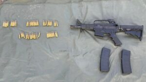 auto robado asegurado con un fusil m cuatro en culiacan sin