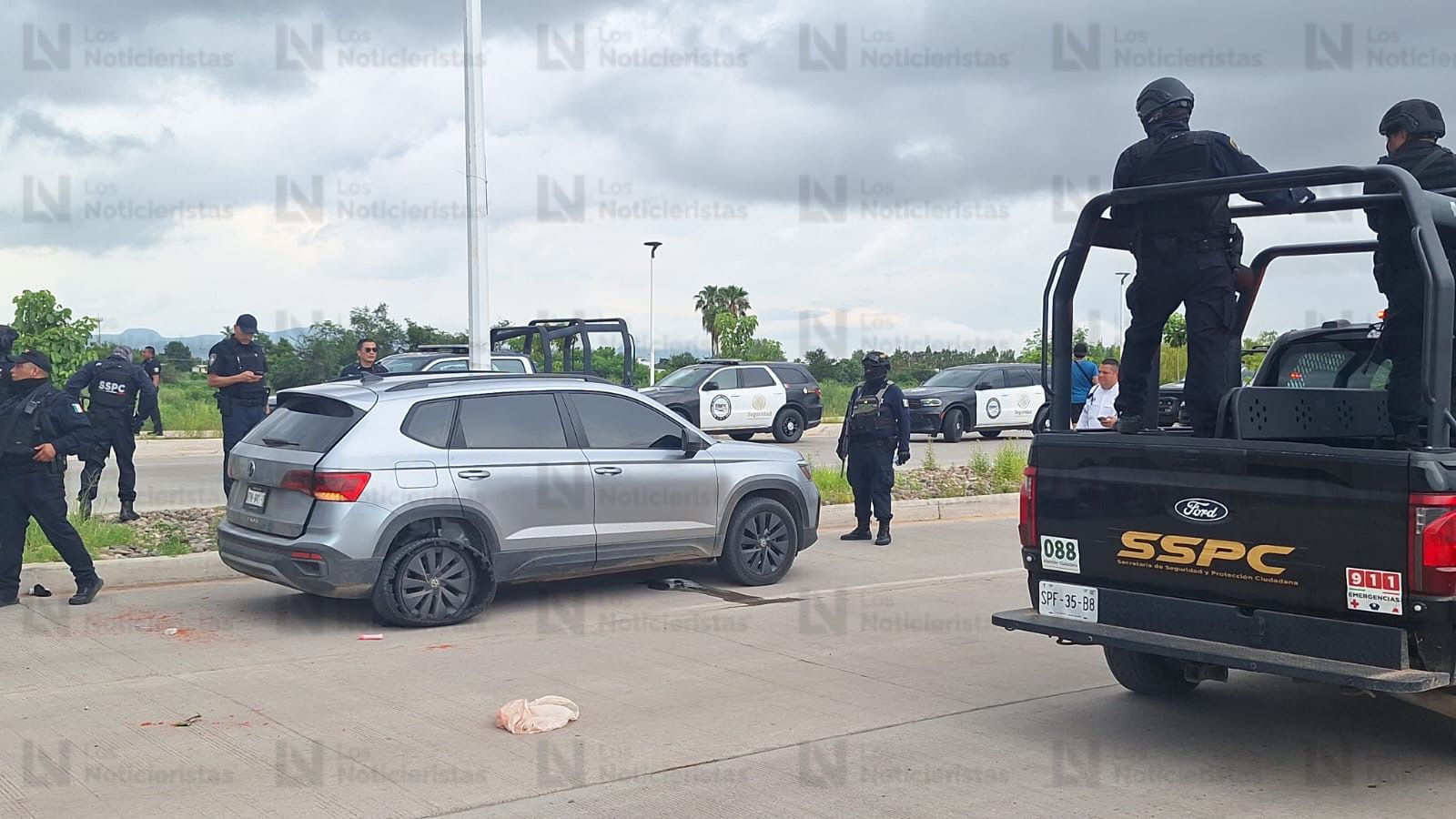 Aseguran una camioneta tras balacer al norte de Culiacán