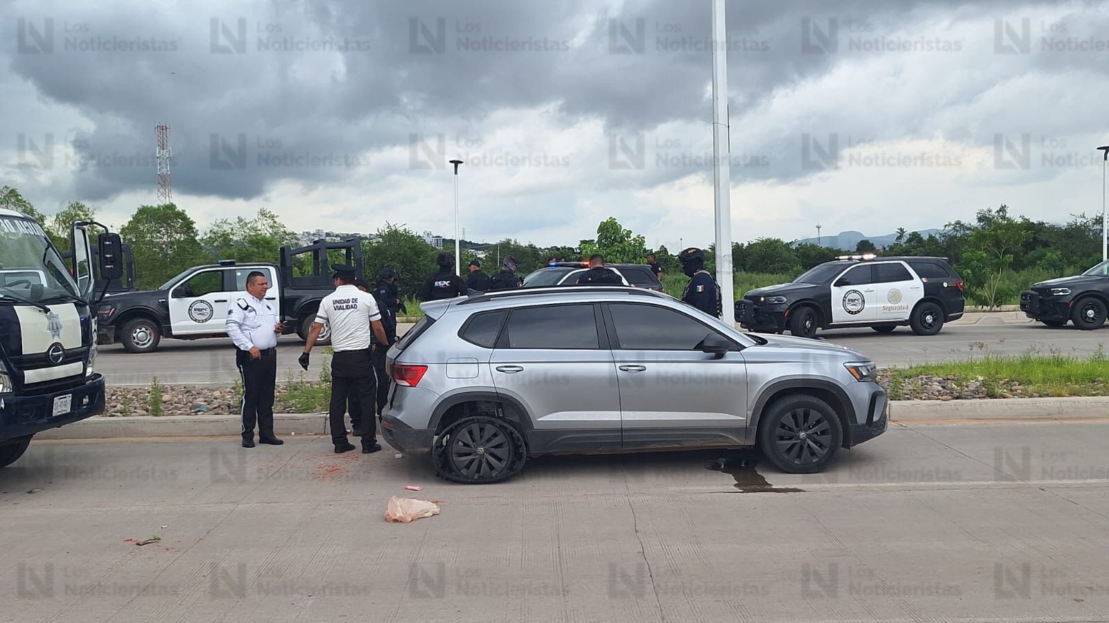 Aseguran una camioneta tras balacer al norte de Culiacán