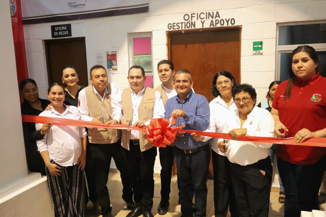 Inauguran el Centro de Atención de Becas para el Bienestar en Navolato