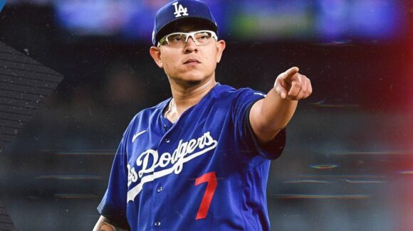 ¿A Japón? Dos equipos estarían interesados en Julio Urías