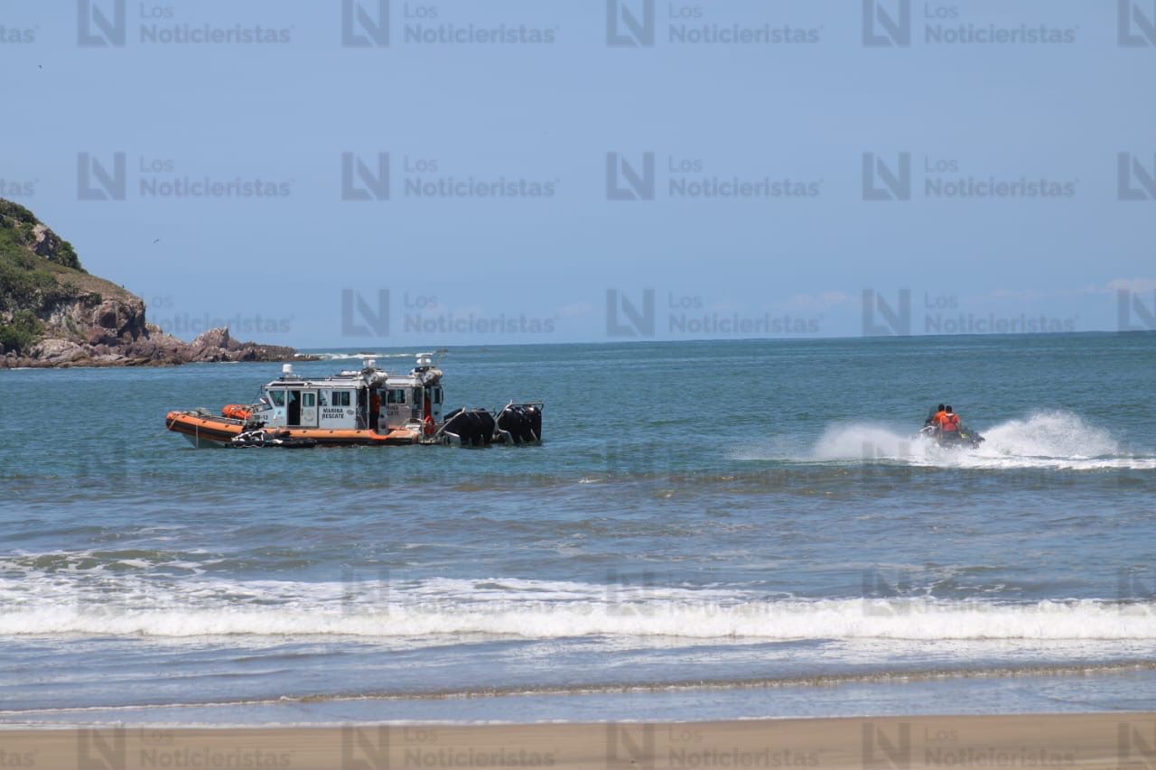Buscan a joven desaparecido en playa de Mazatlán