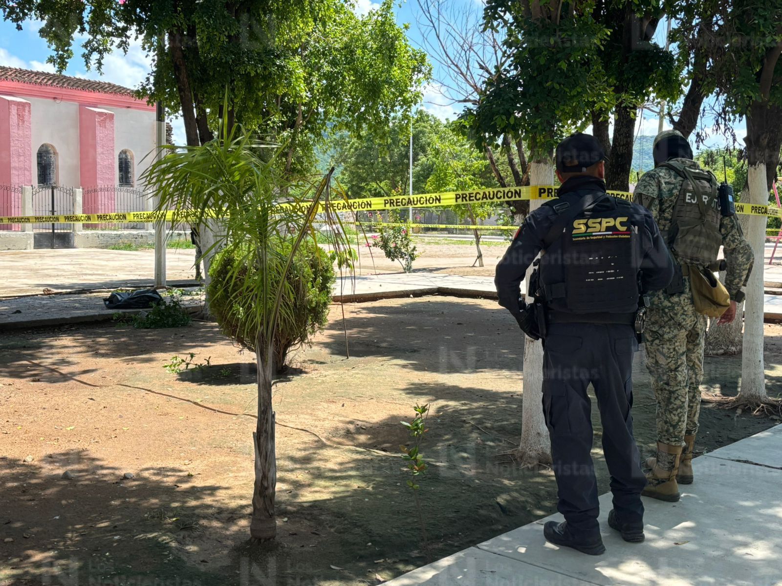 Localizan una cabeza humana en una bolsa negra en la plazuela de Tepuche