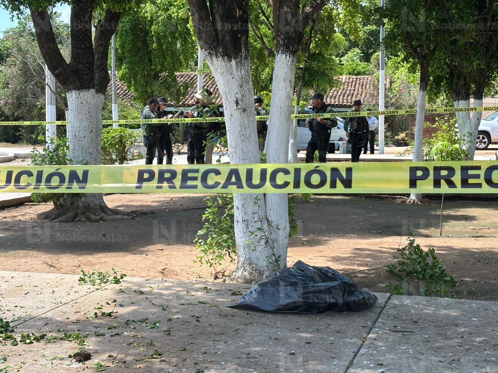 Localizan una cabeza humana en una bolsa negra en la plazuela de Tepuche