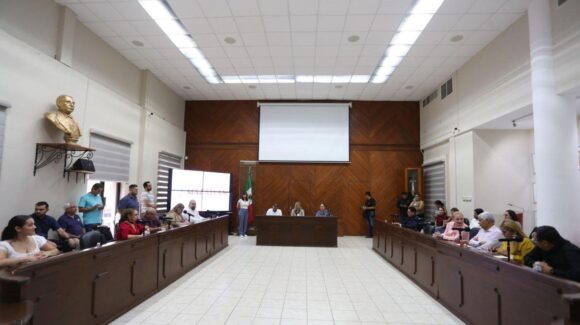Aprueban nuevo dictamen de la Comisión de Hacienda en Cabildo de Mazatlán