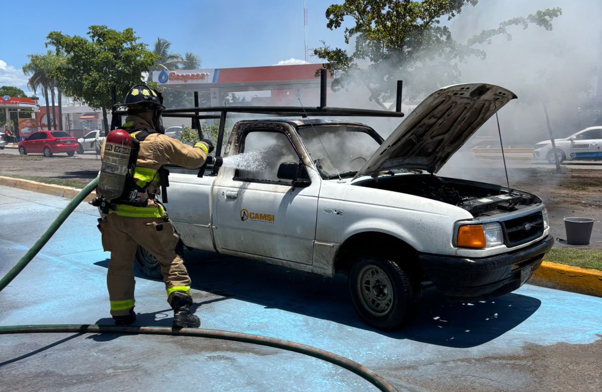 camioneta incendiada en mazatlan