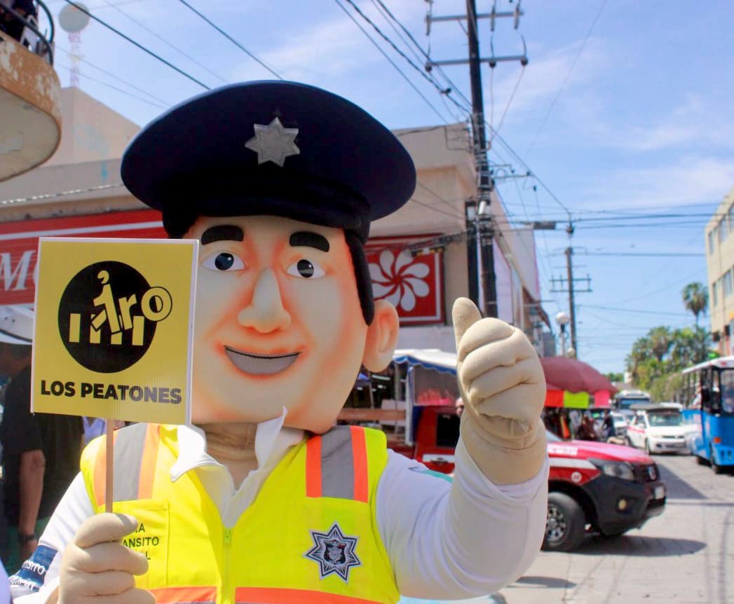 Campaña "Camina seguro" en Mazatlán
