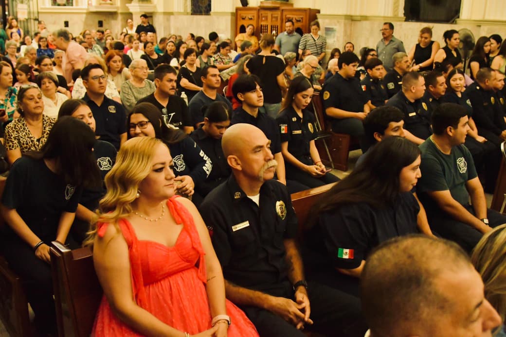 Festejo por el Día del Bombero en Salvador Alvarado