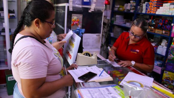 ¡Aproveche las vacaciones! Llaman a canjear útiles escolares con anticipación en Mazatlán