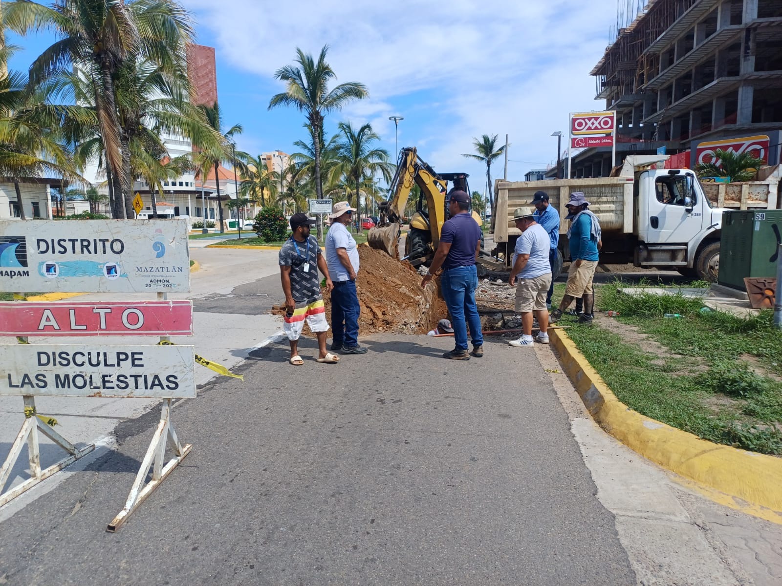 cerrada la sabalo cerritos por obras de jumapam