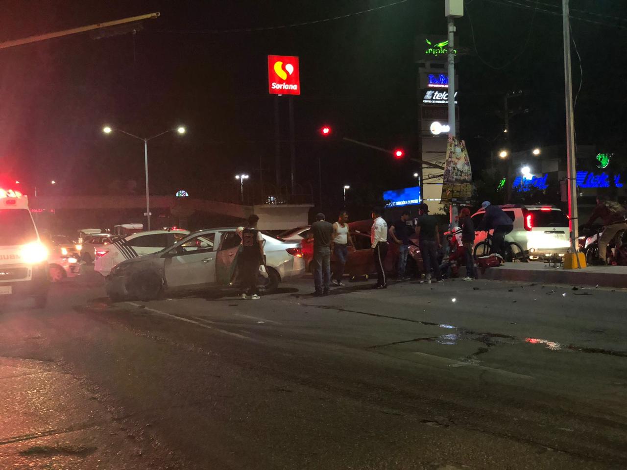 Choque en avenida Santa Rosa, Mazatlán