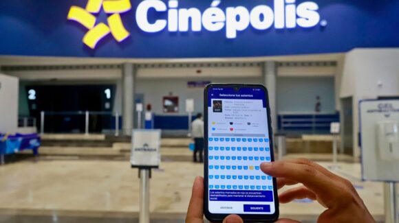 App y página de Cinépolis no ‘soportan’ a tanto usuario intentando comprar boletos para Demon Slayer