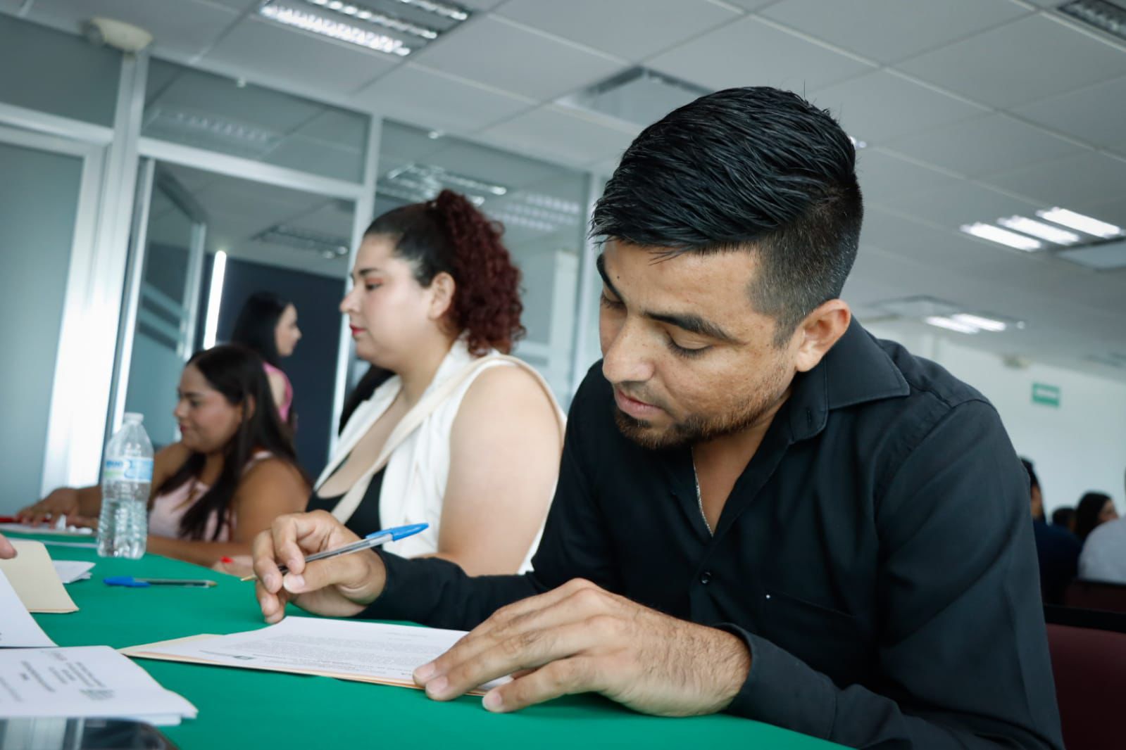 Cobaes asigna plazas a docentes de Emsad