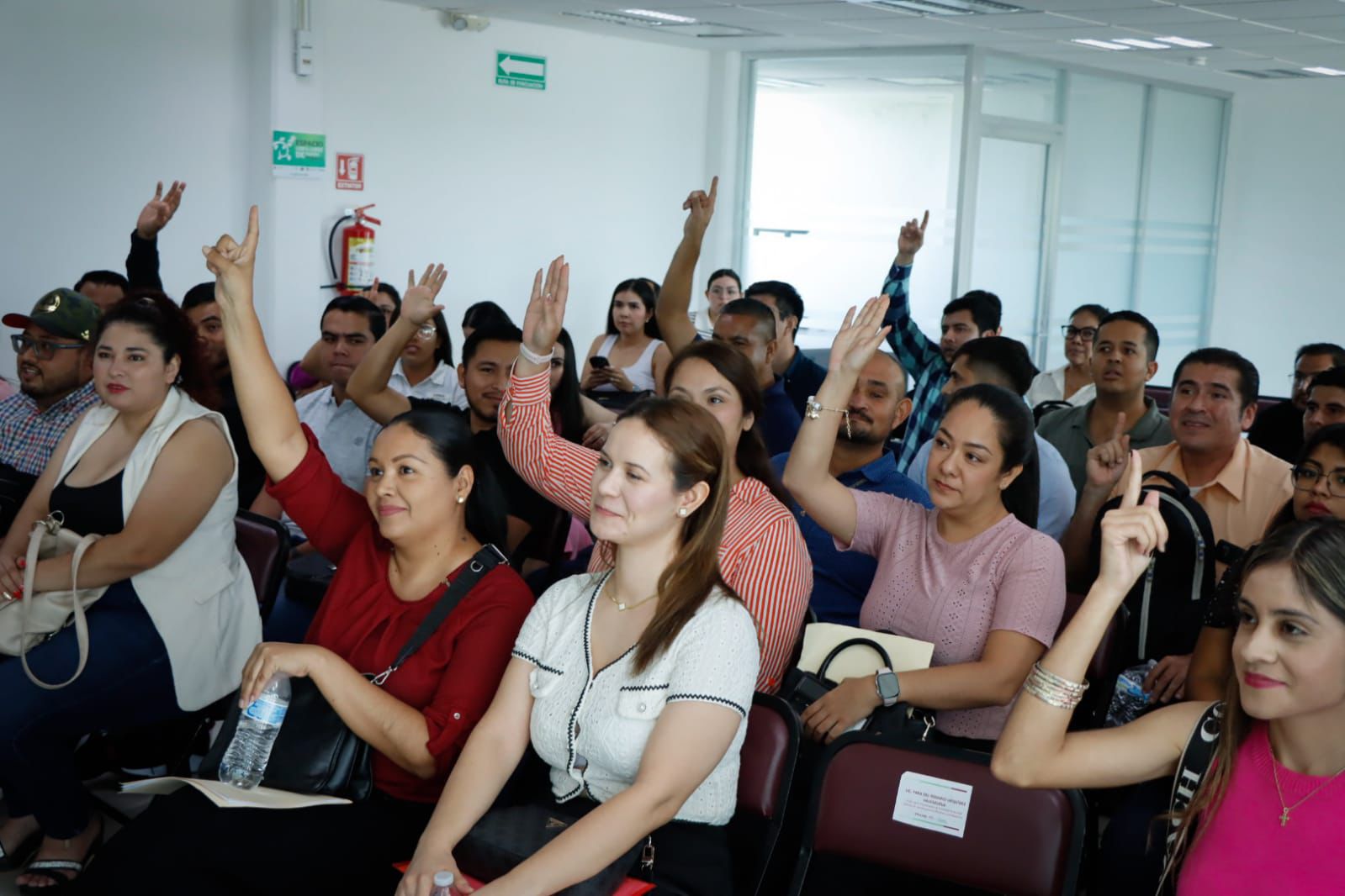 Cobaes asigna plazas a docentes de Emsad