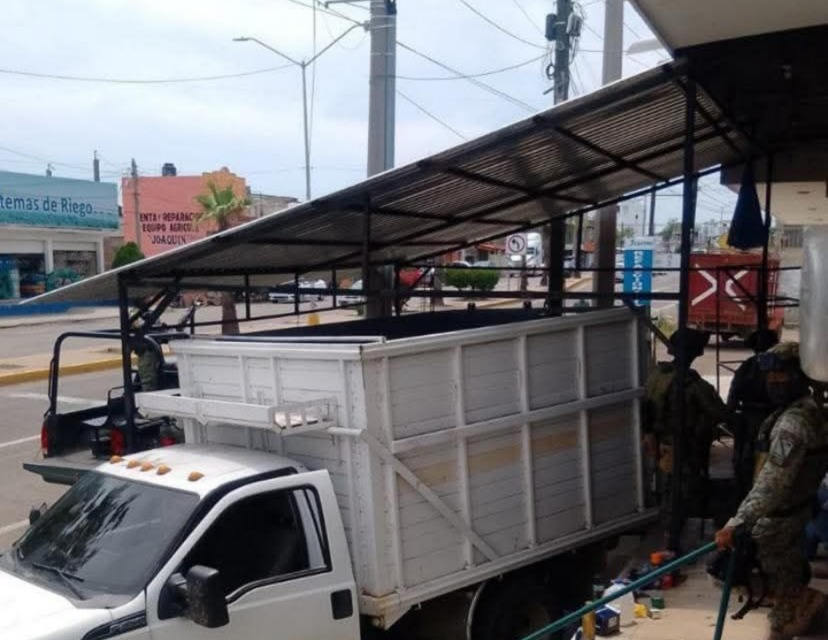 Detienen a cuatro sujetos en Villa Unión