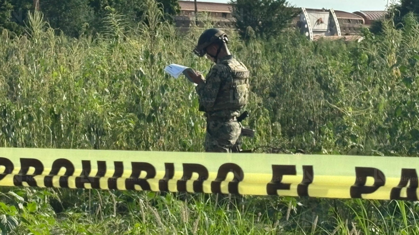 Hallan a un hombre mayor sin vida atrás de la centrald e autobuses de Culiacán